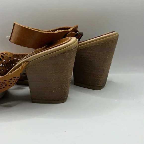 Barbara Barbieri Leather Lazer Cut Block Heel Open Toe Sling Back Sandals 8M Y2K - Picture 9 of 12